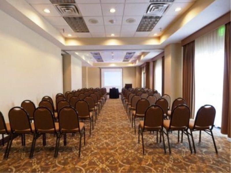 Radisson Hotel Phoenix Airport Удобства фото