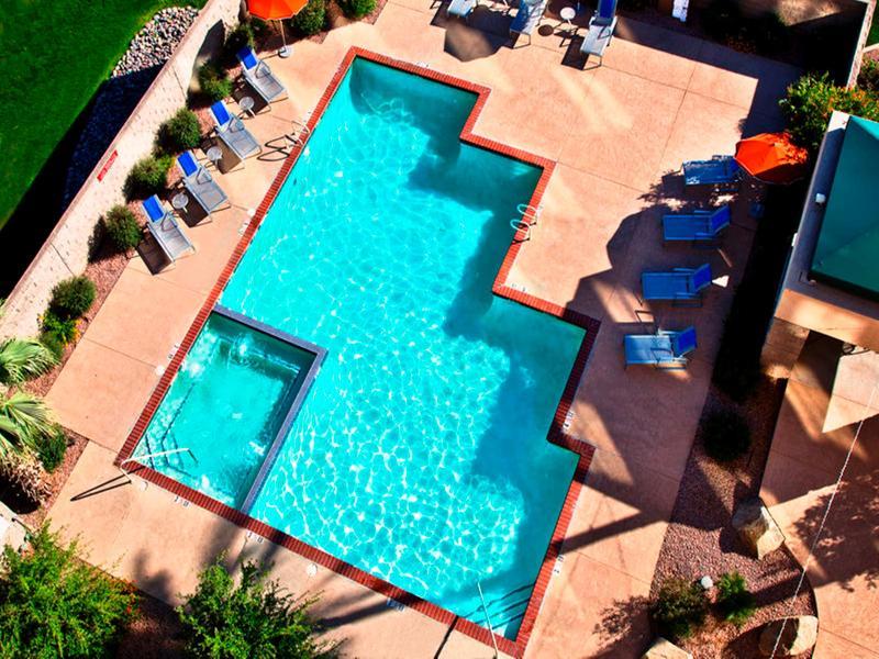 Radisson Hotel Phoenix Airport Экстерьер фото